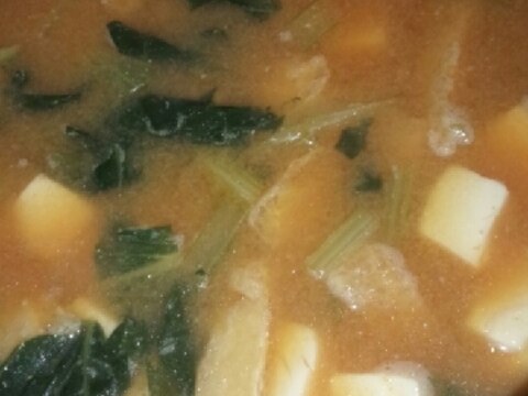 小松菜と豆腐と薄揚げのお味噌汁